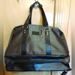 New Versace Perfumes Duffle Bag Army Green Black Straps Travel Gym  ~ Defects~
